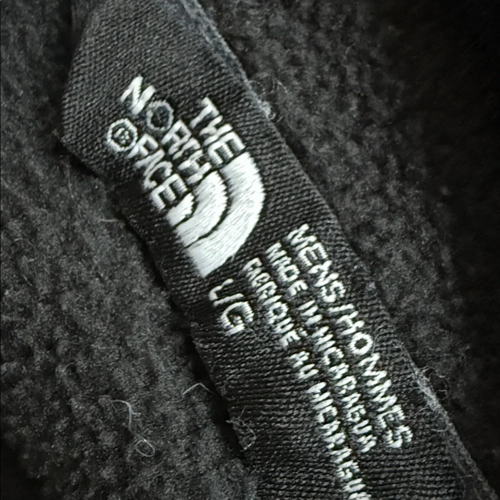 The North Face Men's Classic‎ Black Performance Jacket Large